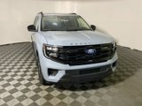 New 2025 Ford Expedition Active image 5