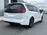 New 2026 Chrysler Pacifica Limited image 5