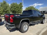 Used 2022 Chevrolet Silverado 2500 Custom w/ Custom Value Package image 5