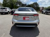 Used 2022 Toyota Corolla LE image 4