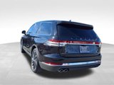 Used 2023 Lincoln Aviator Reserve w/ Equipment Group 201A image 4