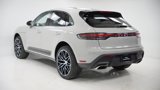 New 2026 Porsche Macan image 3