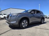 New 2025 Nissan Pathfinder SL image 2