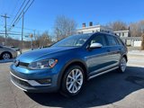 Used 2017 Volkswagen Golf Alltrack SEL image 2