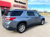 Used 2020 Chevrolet Traverse LT image 3