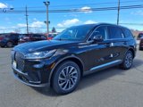 New 2025 Lincoln Aviator AWD image 3