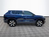 New 2025 Mitsubishi Outlander SE image 4
