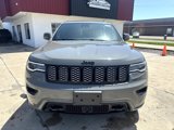 Used 2020 Jeep Grand Cherokee Laredo image 2