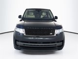 Used 2023 Land Rover Range Rover SE image 2