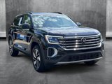 Certified 2024 Volkswagen Atlas SE w/ Panoramic Sunroof Package image 3