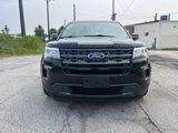 Used 2018 Ford Explorer XLT w/ Equipment Group 202A image 2