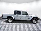 Used 2023 Jeep Gladiator Sport image 2