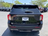 Used 2022 Ford Explorer XLT w/ Equipment Group 202A image 5