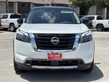 New 2025 Nissan Pathfinder Platinum image 5