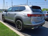 New 2025 Volkswagen Atlas SE image 4