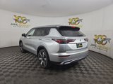 New 2025 Mitsubishi Outlander SE image 5