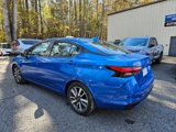 Used 2023 Nissan Versa SV image 4