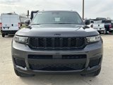New 2025 Jeep Grand Cherokee L Altitude image 2