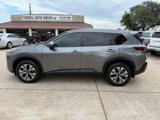 Used 2023 Nissan Rogue SV image 4
