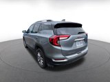 Used 2024 GMC Terrain SLT image 3