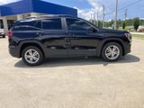 Used 2022 GMC Terrain SLE w/ Driver Convenience Package image 4