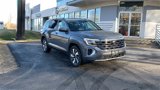 New 2025 Volkswagen Atlas SEL image 3
