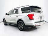 Used 2024 Ford Expedition XLT image 5