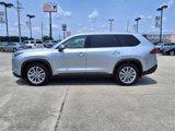 Used 2024 Toyota Grand Highlander AWD image 2