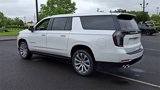 New 2025 Chevrolet Suburban Premier image 6