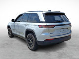 Used 2024 Jeep Grand Cherokee Altitude image 3