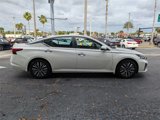 Used 2023 Nissan Altima 2.5 SV image 4