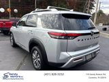 Used 2023 Nissan Pathfinder SL w/ Lighting Package (N92) image 5