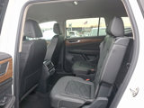 New 2025 Volkswagen Atlas SE image 5