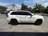 Used 2018 Jeep Grand Cherokee Altitude image 2