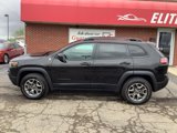 Used 2022 Jeep Cherokee Trailhawk image 4