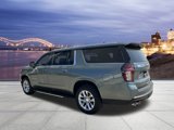 Used 2023 Chevrolet Suburban Premier image 3