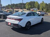 Used 2024 Hyundai Elantra SEL w/ Convenience Package image 5