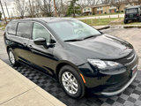Used 2022 Chrysler Voyager LX image 2