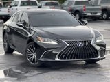 Used 2024 Lexus ES 300h w/ Premium Package image 3