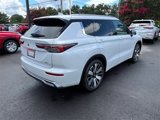 New 2025 Mitsubishi Outlander SEL image 3