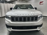 Used 2023 Jeep Wagoneer 4WD image 2