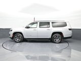 Used 2023 Jeep Wagoneer L Series II image 5