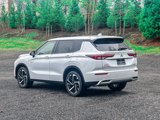 New 2025 Mitsubishi Outlander 4WD Plug-In Hybrid image 6