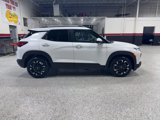 Used 2021 Chevrolet TrailBlazer LT w/ Convenience Package image 2