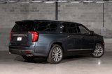Used 2021 GMC Yukon XL Denali w/ Denali Premium Package image 3