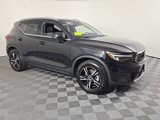 Certified 2025 Volvo XC40 B5 Core image 5