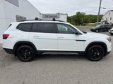 New 2025 Volkswagen Atlas Peak Edition SE image 4