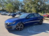 Used 2024 Nissan Altima 2.5 SR image 3