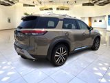 New 2025 Nissan Pathfinder Platinum w/ Cargo Package image 4