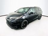 Used 2024 Toyota Sienna XSE image 3